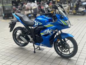 二手济南铃木极客飒 Gixxer 155