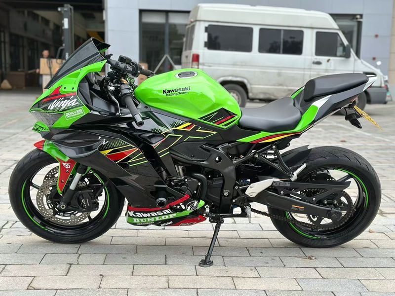 二手川崎ZX-4R