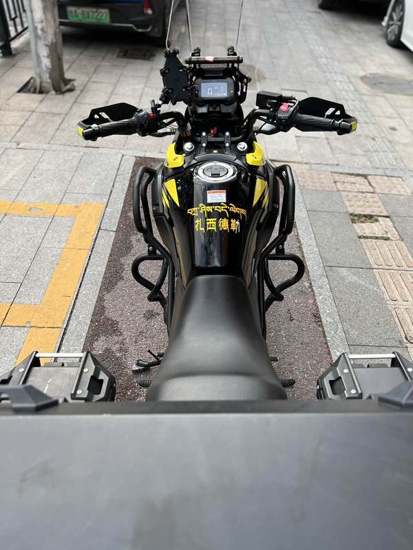 二手豪爵铃木DL250