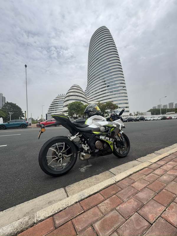 二手QJMOTOR赛250