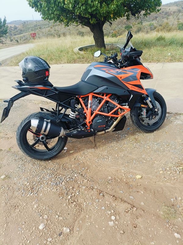 二手KTMR2R1290 Super Duke GT
