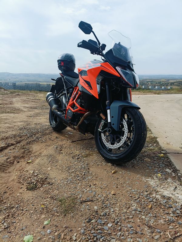 二手KTMR2R1290 Super Duke GT