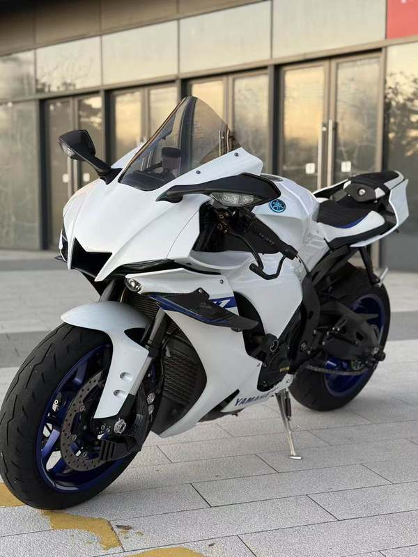 二手雅马哈YZF-R1
