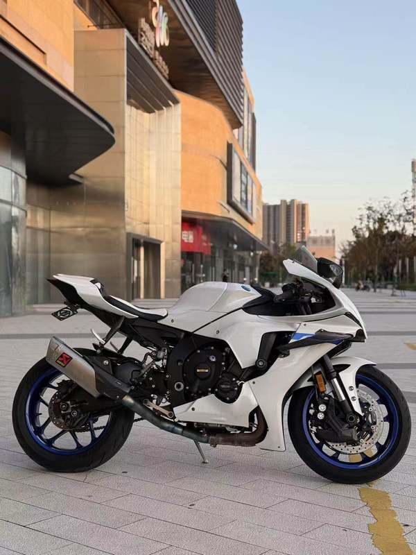 二手雅马哈YZF-R1