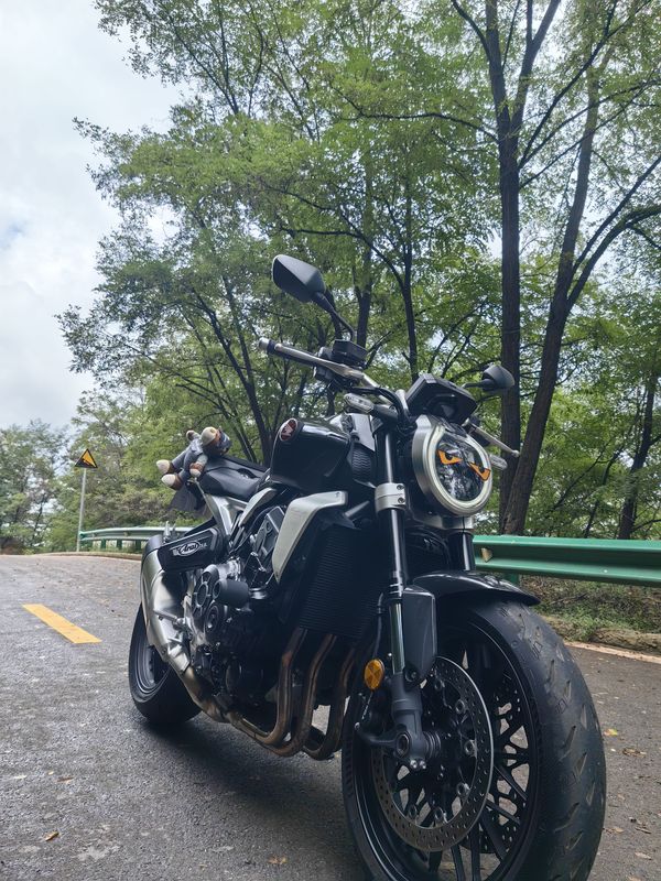 二手本田CB1000R