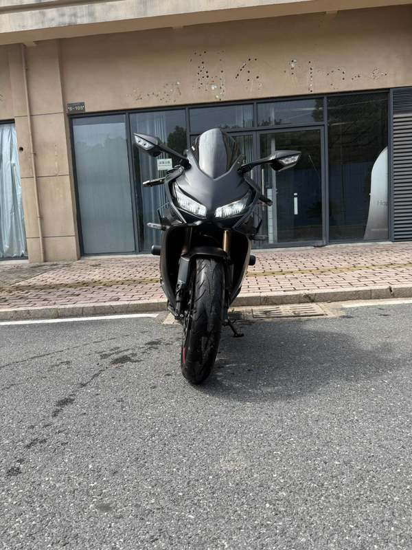 二手本田CBR650R