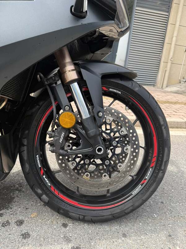 二手本田CBR650R