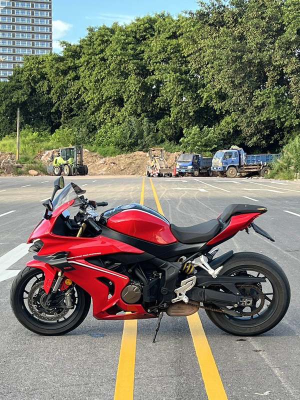 二手QJMOTOR赛800