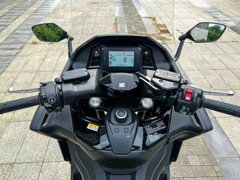 二手本田NSS750