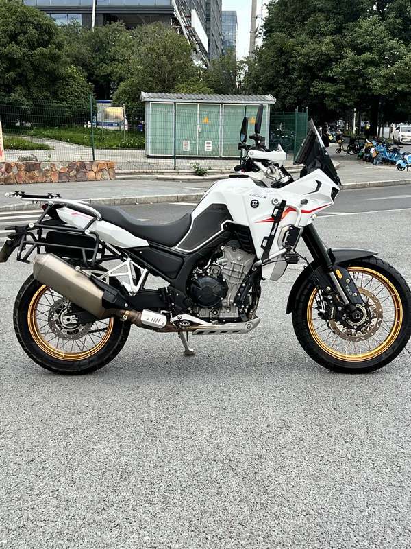 二手凯越800X