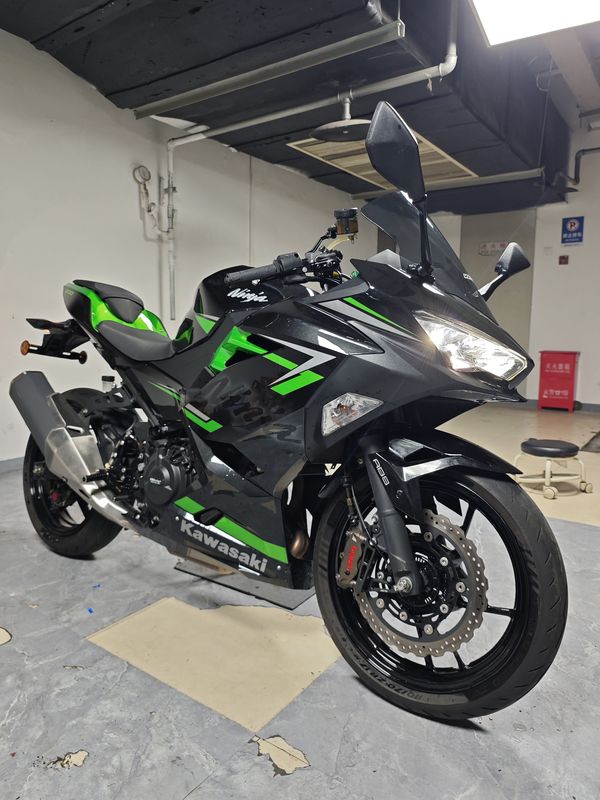 二手川崎Ninja 400