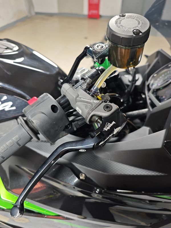 二手川崎Ninja 400