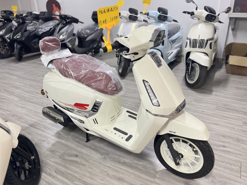 二手QJMOTOR阳光迪诺