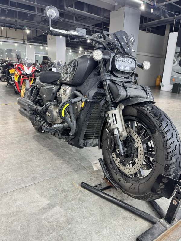 二手QJMOTOR闪600