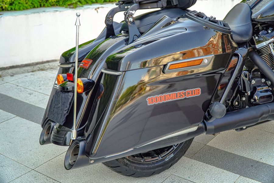 二手哈雷戴维森大道滑翔 Street Glide