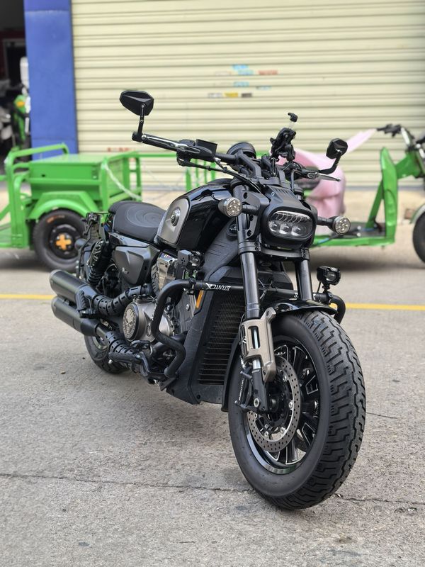 二手QJMOTOR闪600