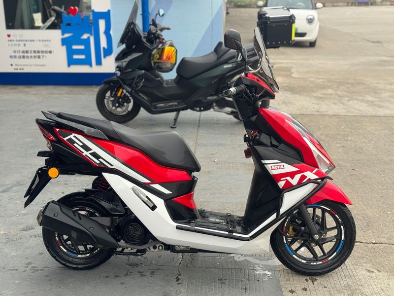 二手五羊本田NX125