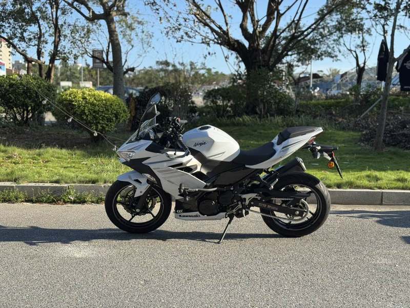 二手川崎Ninja 400