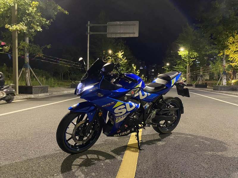 二手豪爵铃木GSX250R