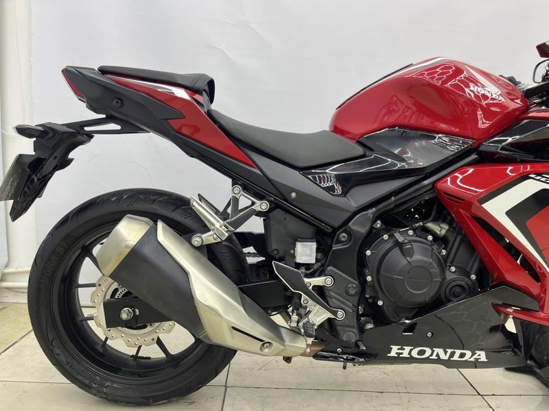 二手本田CBR400R