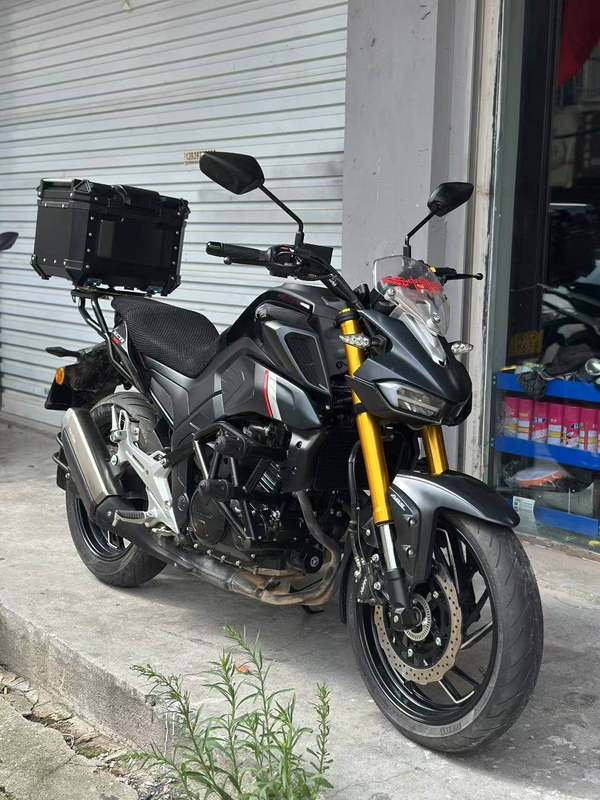 二手豪爵XCR300