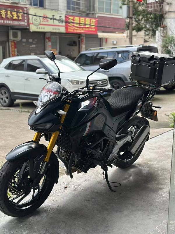 二手豪爵XCR300
