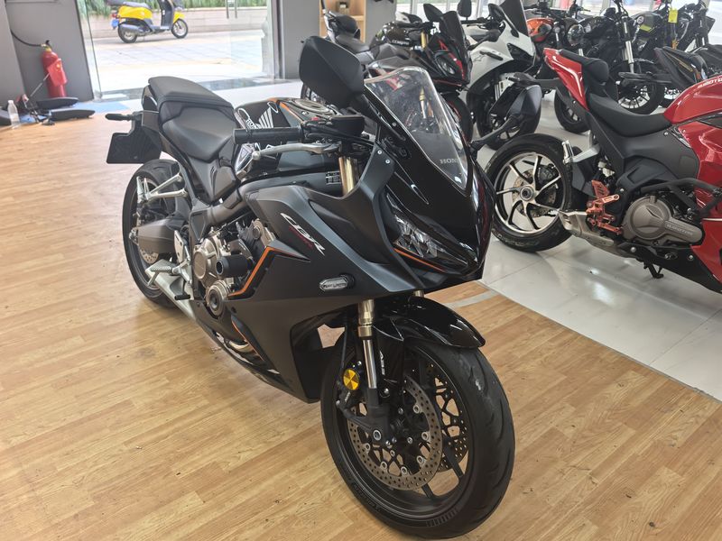 二手本田CBR650R