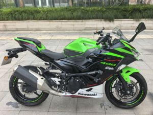 二手川崎Ninja 400