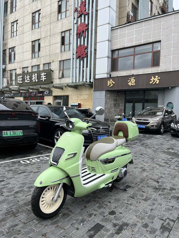 二手南方梦拉丽莎 飞戈