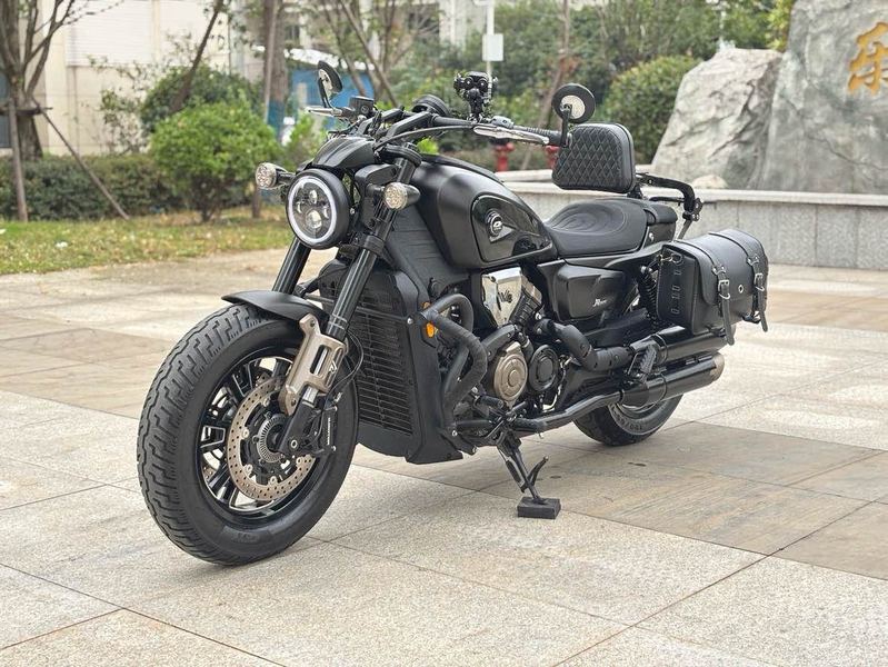 二手QJMOTOR闪600