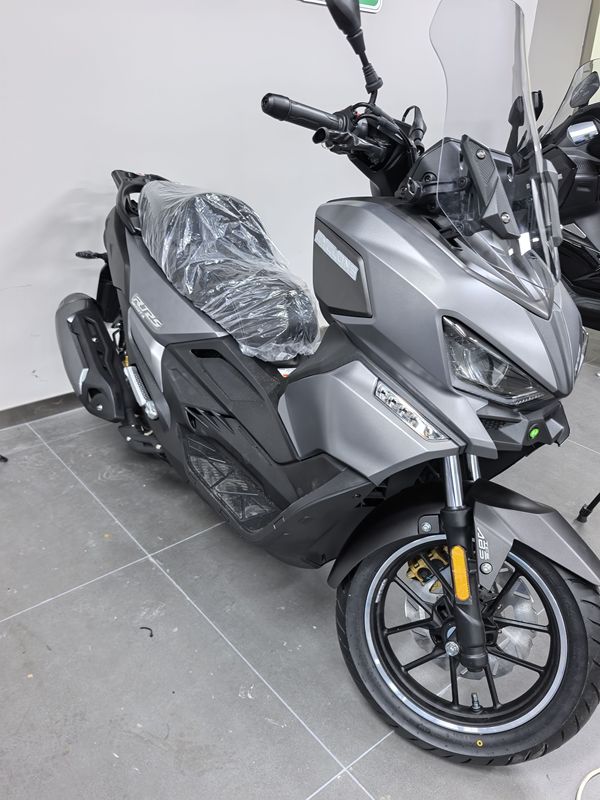 二手赛科龙RT250