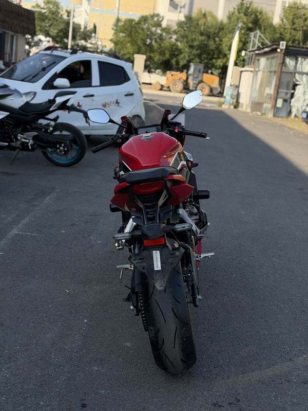 二手本田CBR650R