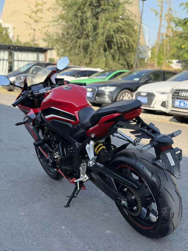 二手本田CBR650R