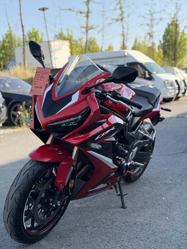 二手本田CBR650R