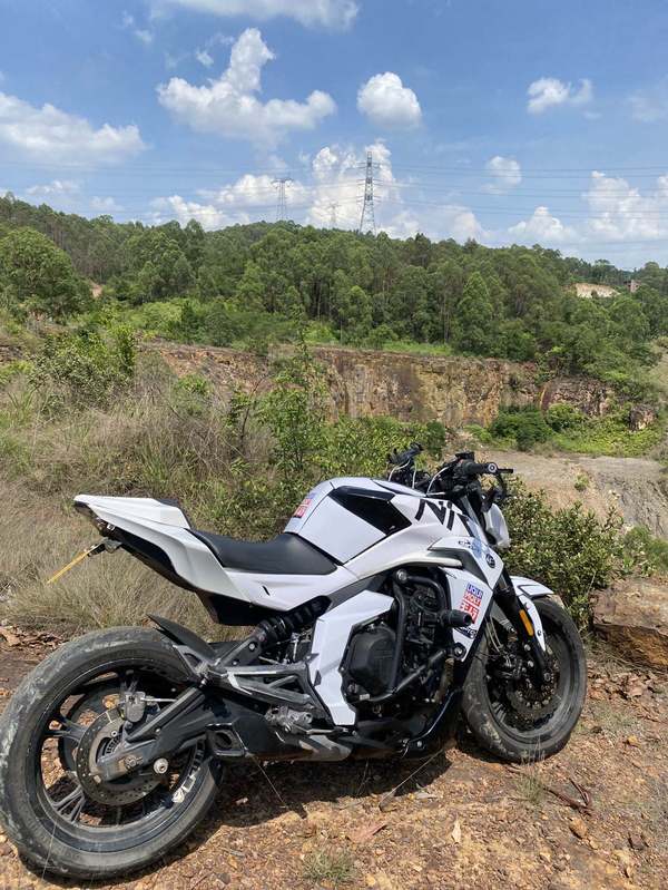 二手春风400NK