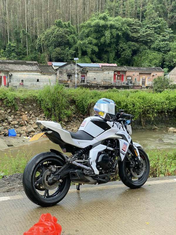 二手春风400NK