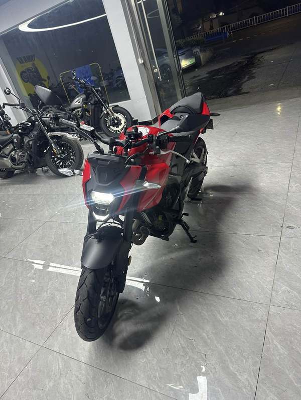二手本田CB400F