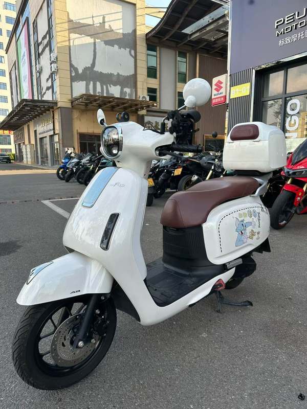 二手五羊本田NWF125