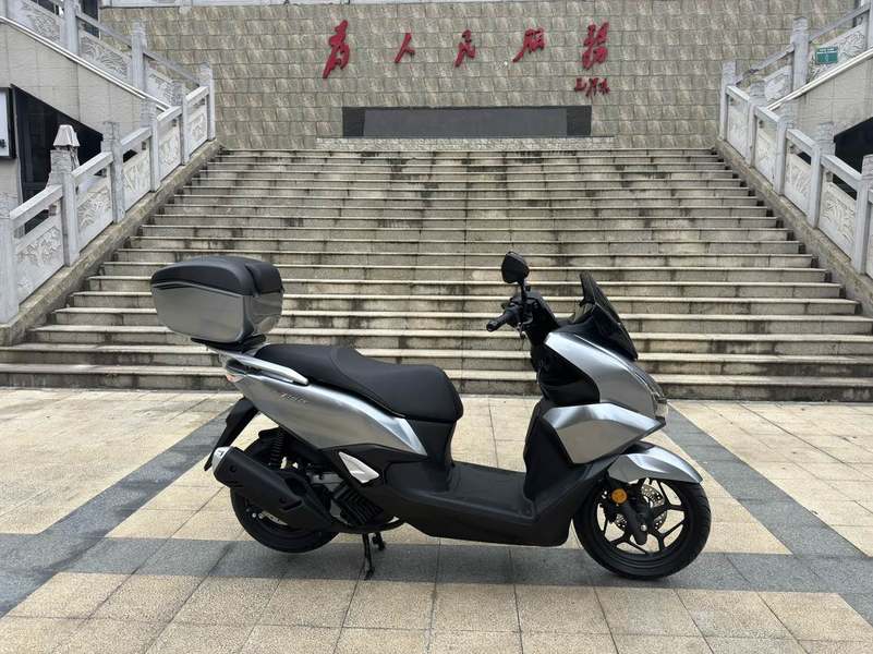二手五羊本田NWT150