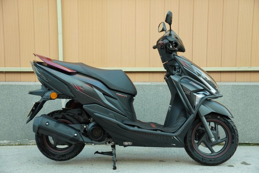 二手新大洲本田裂行 RX125Fi