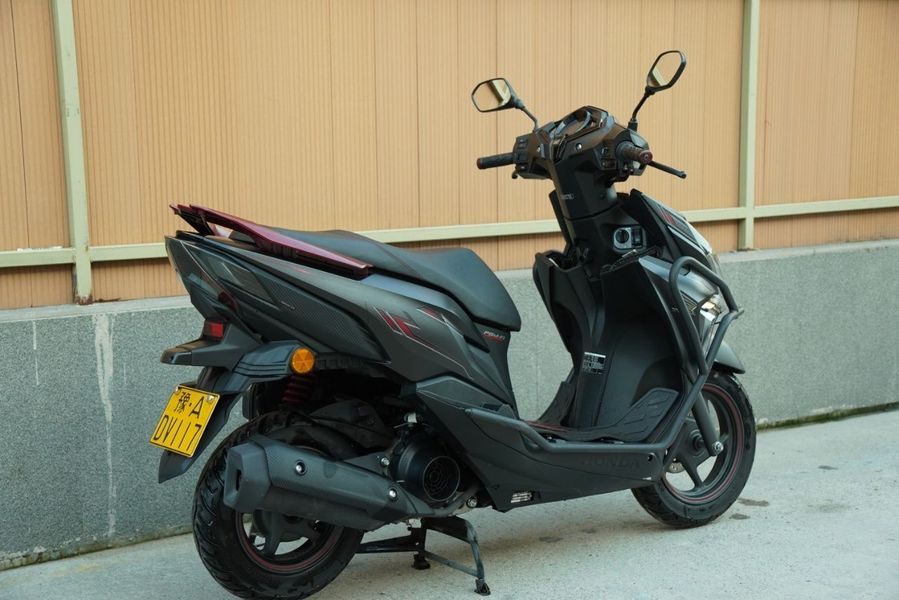 二手新大洲本田裂行 RX125Fi