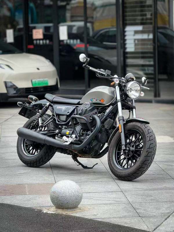 二手摩托古兹 V9