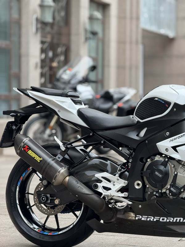 二手宝马S 1000 R