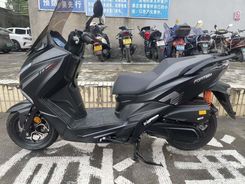 二手QJMOTOR鸿250