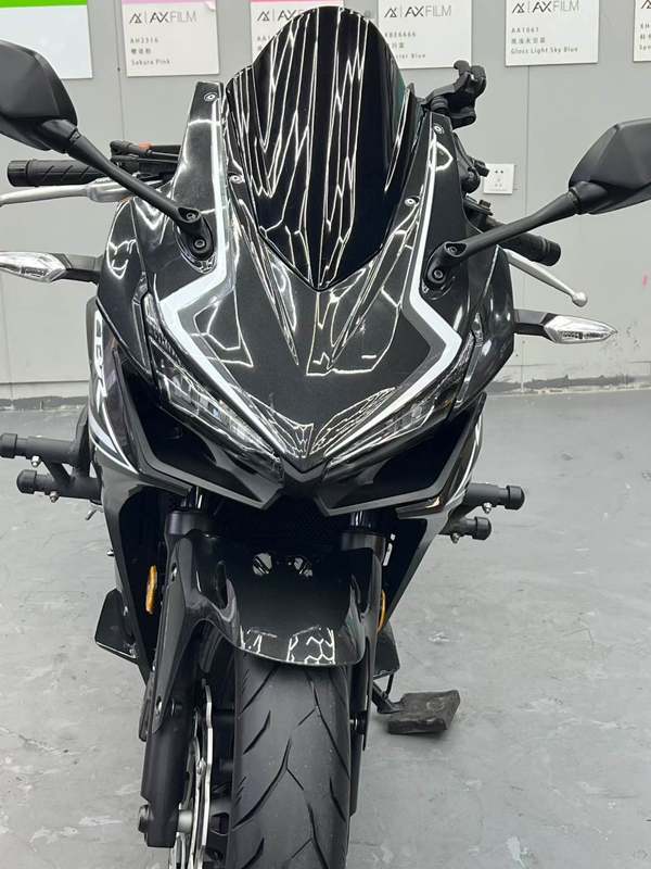 二手本田CBR400R