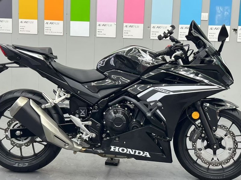 二手本田CBR400R