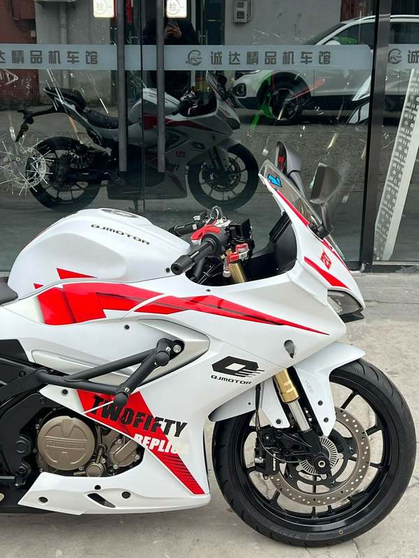 二手QJMOTOR赛250