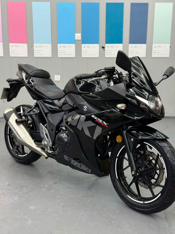 二手豪爵铃木GSX250R