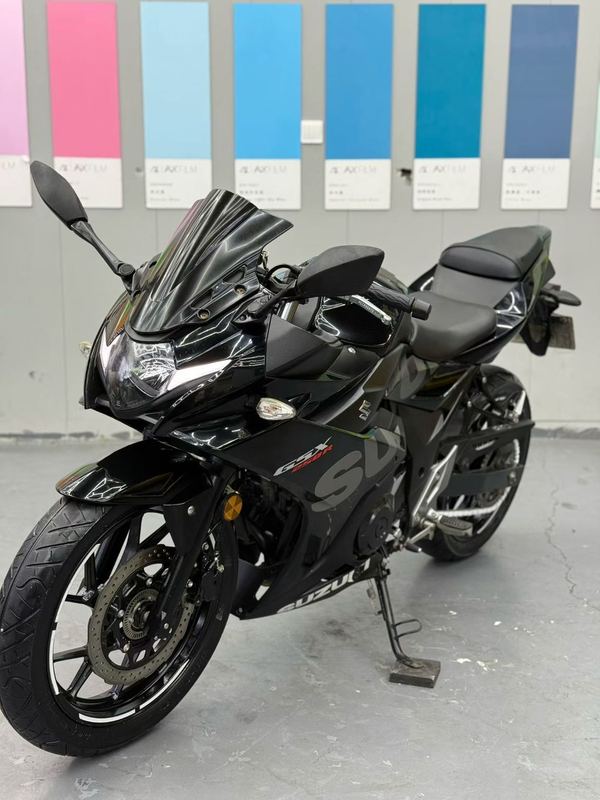 二手豪爵铃木GSX250R