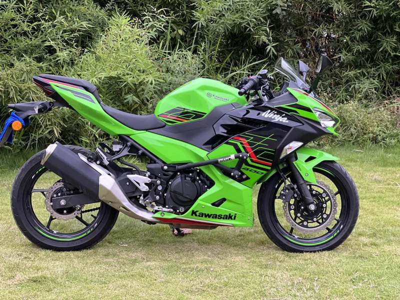 二手川崎Ninja 400